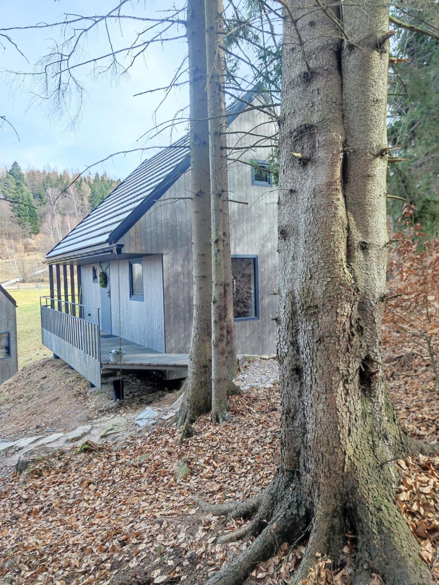 Slow Huts *